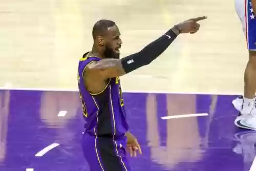 最佳阵容选哪个阵容(乔丹一共选入几次NBA最佳阵容)插图13