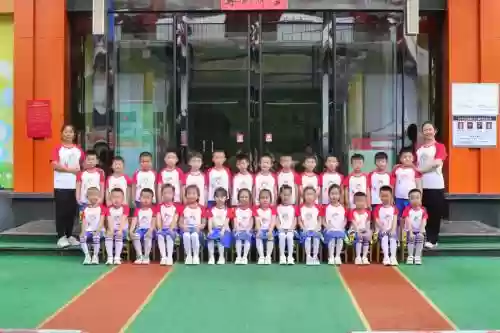 大班阵容插图