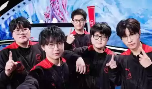 rw阵容2018插图