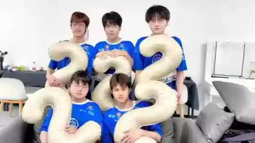 ester老阵容插图