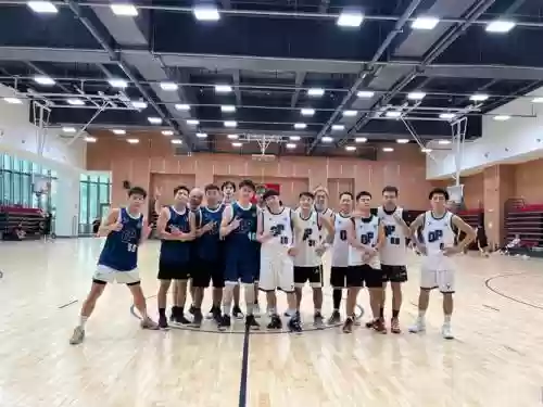 现代篮球阵容搭配,现代篮球训练方法新探插图1 现代篮球阵容搭配,现代篮球训练方法新探插图1