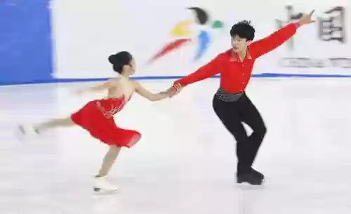 双人花滑裁判阵容搭配,双人花滑选手插图1 双人花滑裁判阵容搭配,双人花滑选手插图1